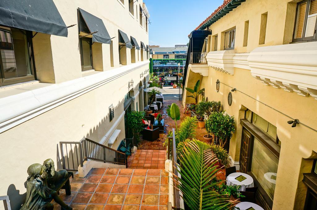 Balboa Inn, On The At Newport